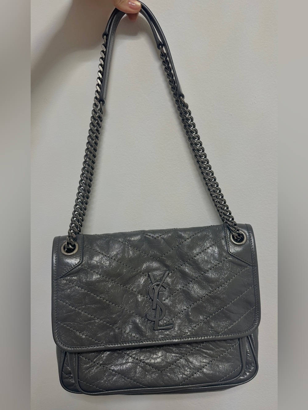 Saint Laurent Niki Baby Shoulder Bag in Vintage Leather
